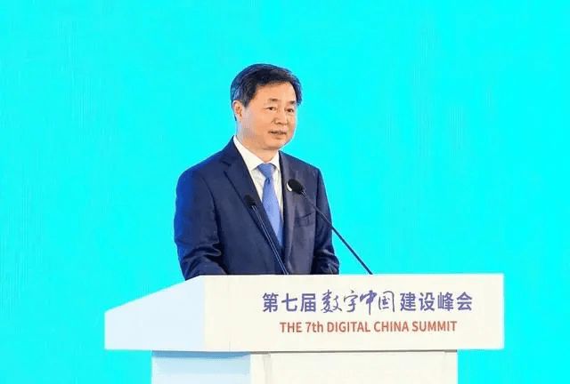 新质生产力推数字中国建设-柯瑞文国科院研·科技成果转化