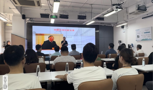 米乐M6平台：数字人亮相中关村创业大街轻算力科技掀起AI新浪潮！(图2)