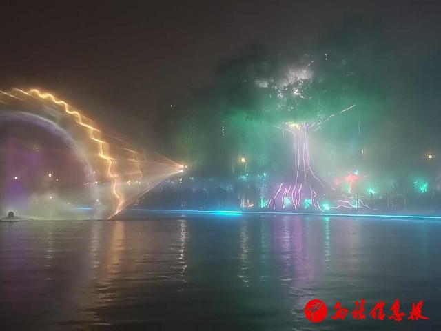 米乐M6：秦时明月梦回咸阳数字科技融合光影艺术燃爆咸阳“夜经济”(图5)