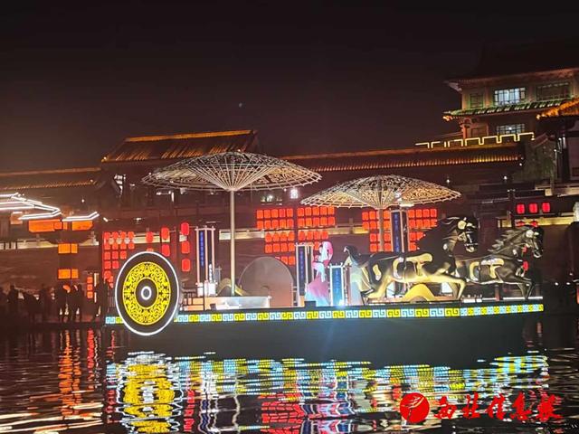 米乐M6：秦时明月梦回咸阳数字科技融合光影艺术燃爆咸阳“夜经济”(图6)