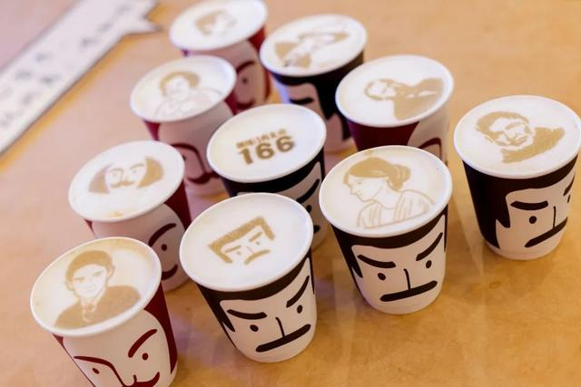 米乐M6平台：新华网文化观察丨2024年那些火出圈的文创(图8)