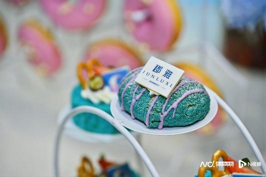 米乐M6平台：香雪赏梅！广州科学城“城市客厅”保利郡雅酒店换新(图2)