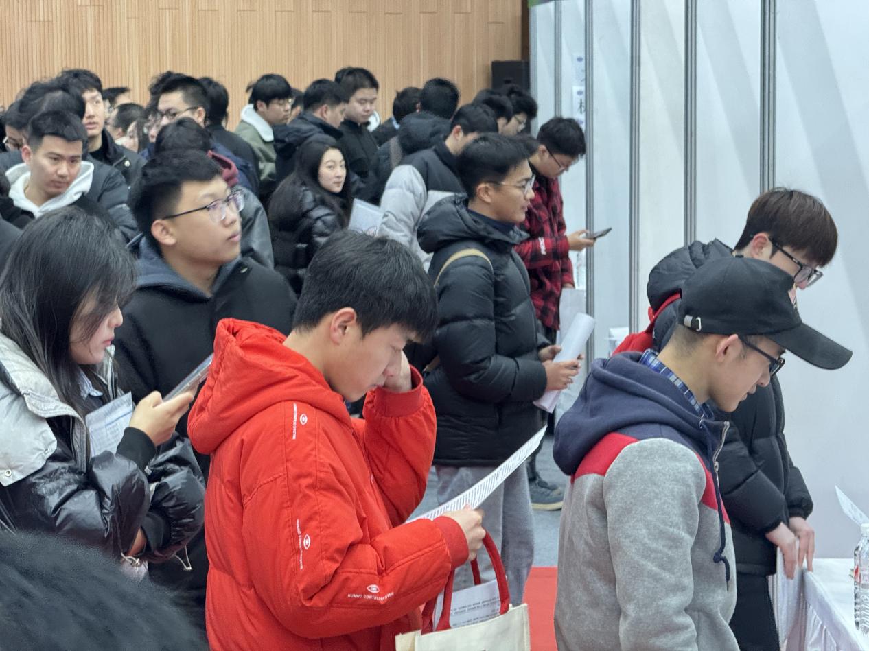 振兴有你・就有未来｜30000余个就业岗位！辽宁省启动高校毕业生留辽来辽就业促进行动(图2)