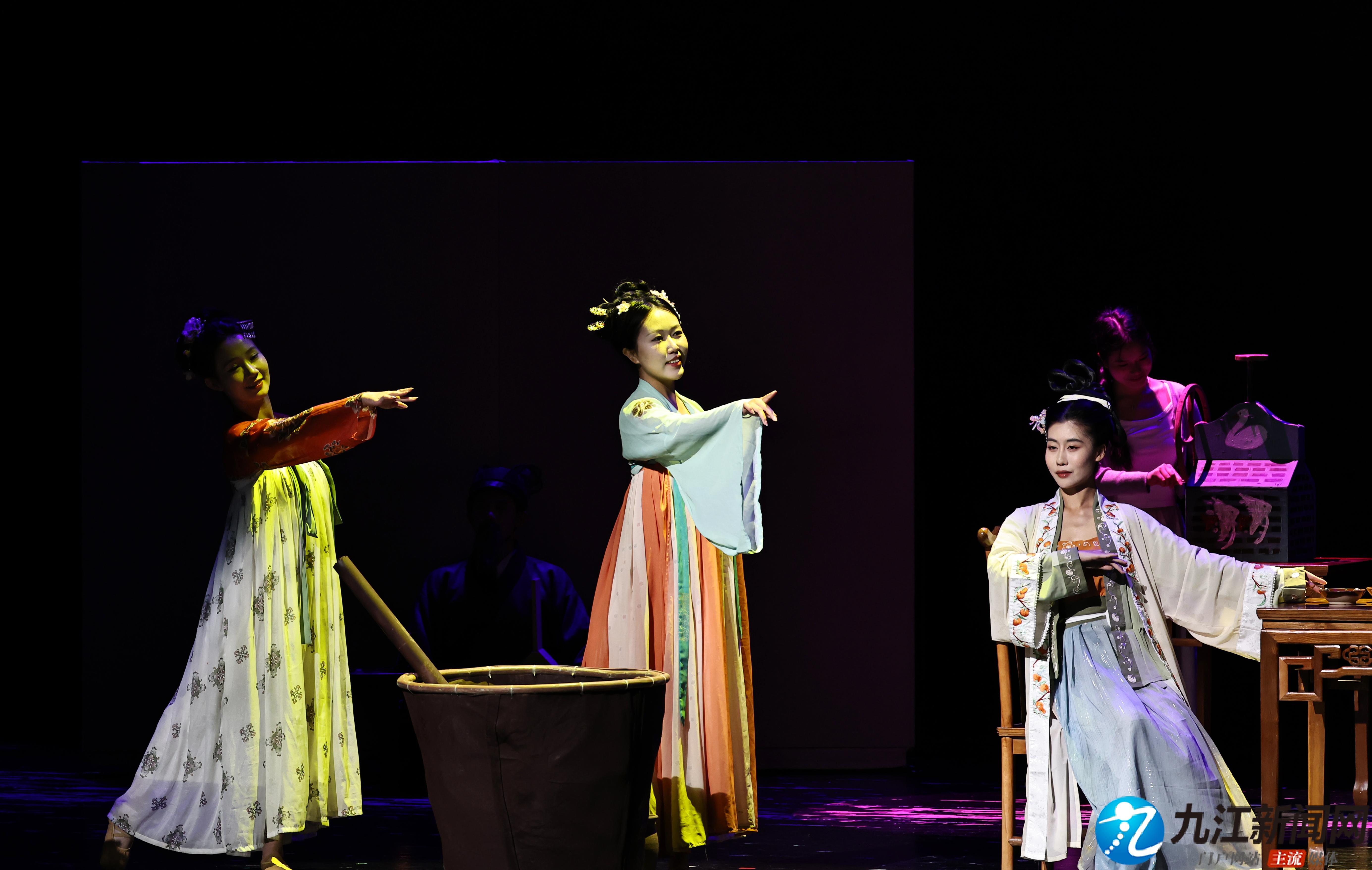 科技与人文共舞九江上演全国首创“全要素AI科学之夜”(图8)