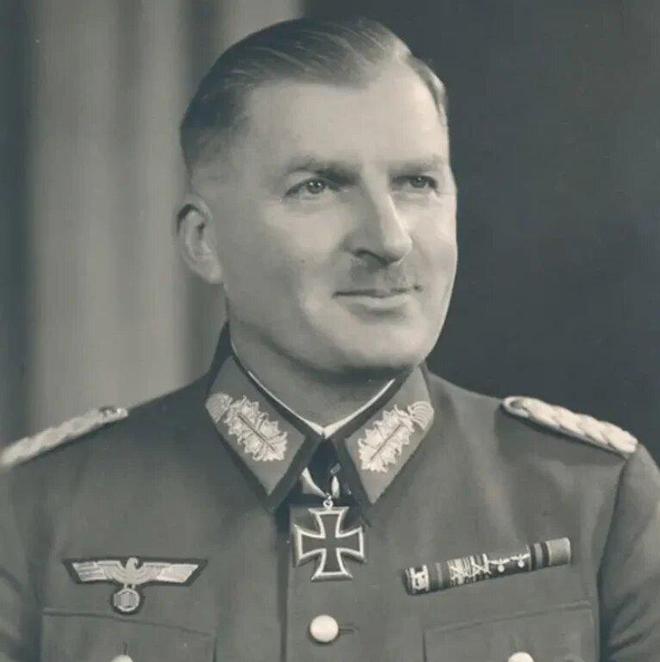 突击步枪（SturmgewehrStG44）——所有突击步枪之父(图2)