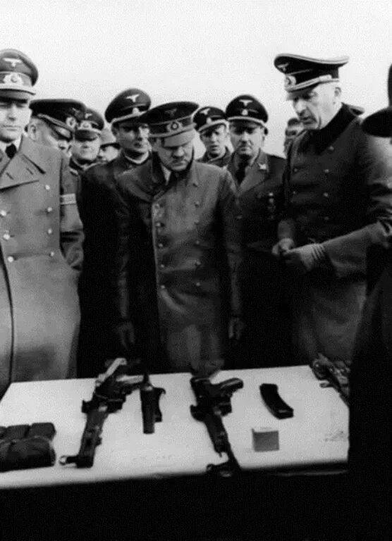 突击步枪（SturmgewehrStG44）——所有突击步枪之父(图11)