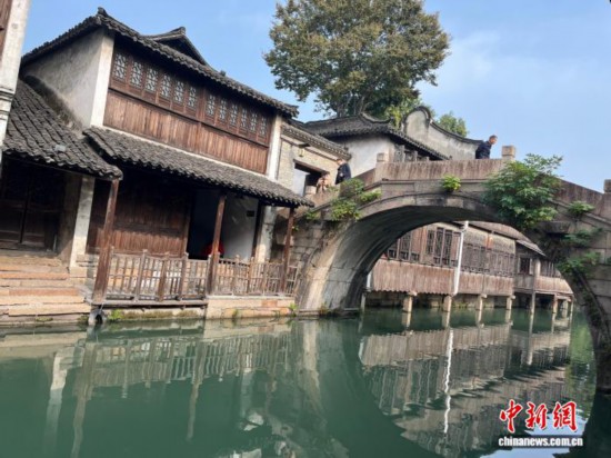 米乐M6平台：世界互联网大会观察：千年古镇如何开启“数字新生”？