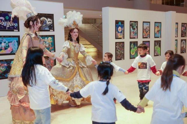 米乐M6：第七届“DreamtheWorld”国际儿童画展巴黎卢浮宫卡鲁塞尔举办(图5)