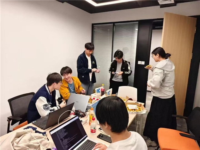 在AIinfra赛道跑出青春加速度——来自一家90后创办的是石科技企业的观察(图4)