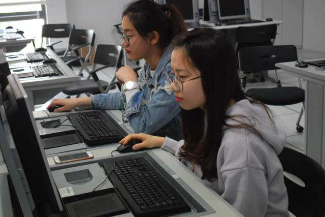 上海财经大学第九届生涯规划月系列活动进行时(图6)