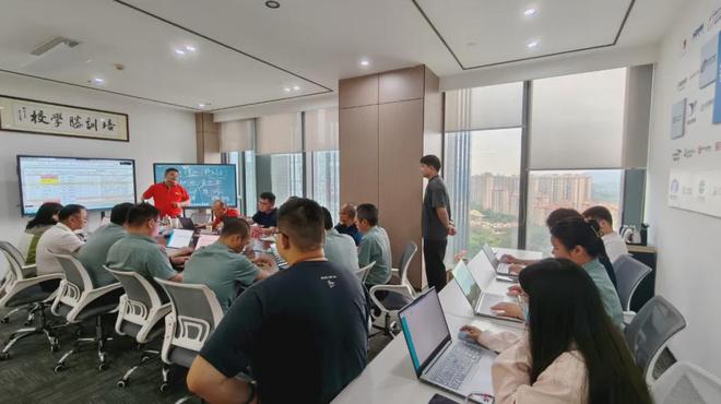 同鑫训战大学丨全员学习AI让AI融入eHR产品与服务(图5)