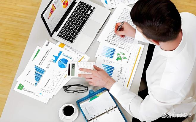 米乐M6平台：HR人才招聘系统TOP10服务商深度对比及选型建议！